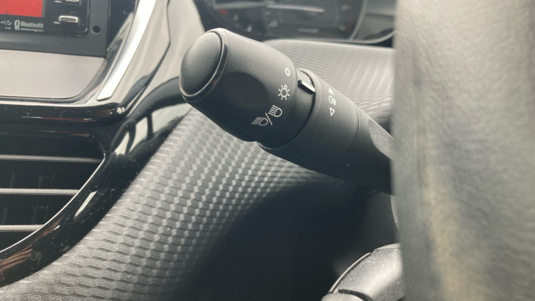 Peugeot 208 1.0 PureTech Access A/C 5dr Petrol Hatchback